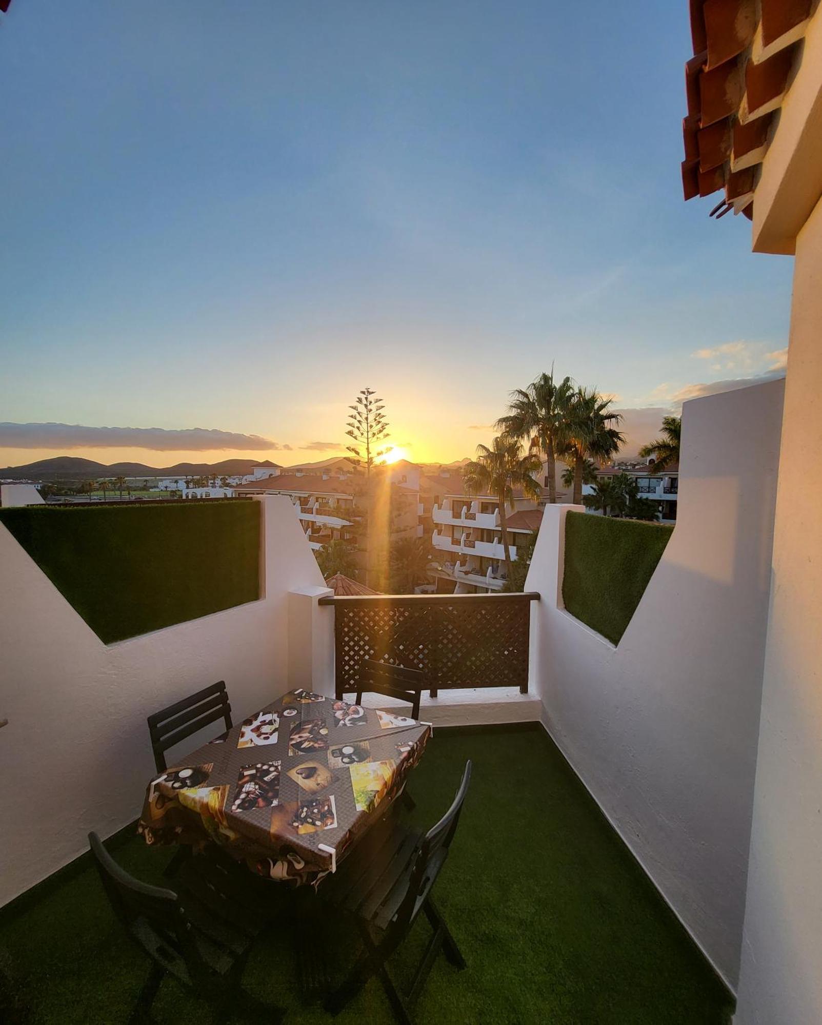 Moderno Y Luminoso Atico Con Vistas Y Piscina Lejlighed San Miguel de Abona Eksteriør billede