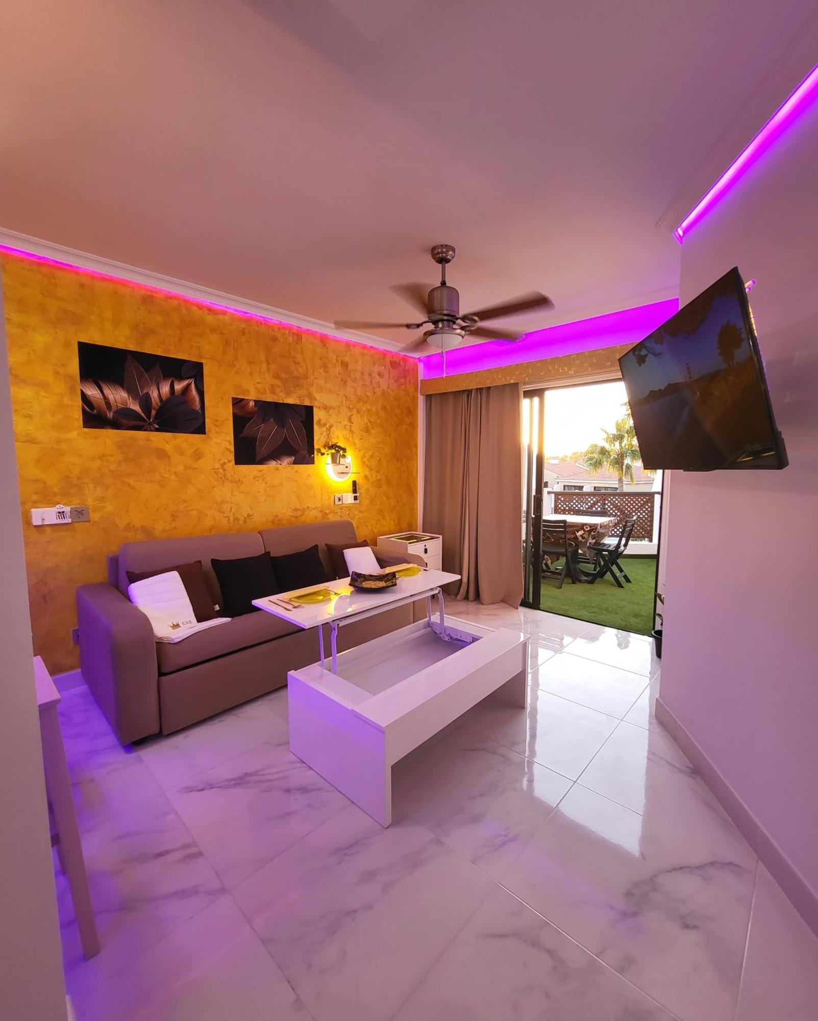 Moderno Y Luminoso Atico Con Vistas Y Piscina Lejlighed San Miguel de Abona Eksteriør billede